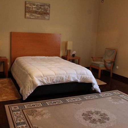 Bella Italia Populo Guest House Понта Делгада Екстериор снимка
