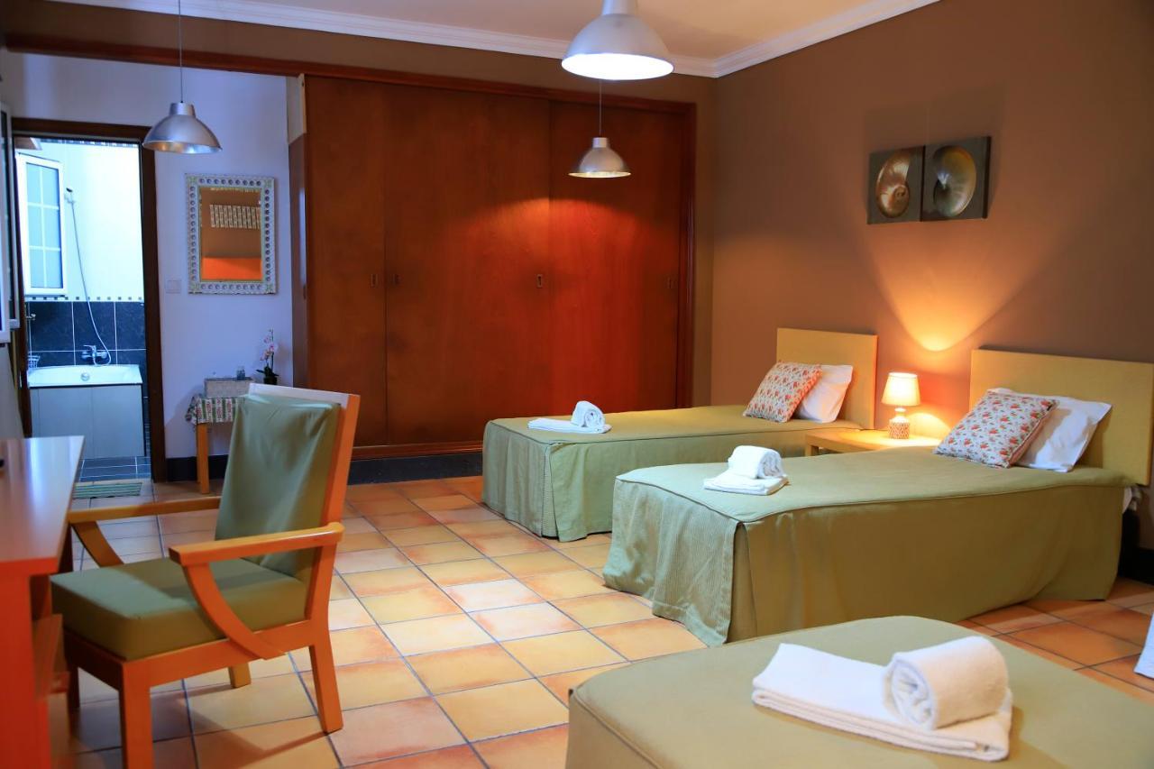 Bella Italia Populo Guest House Понта Делгада Екстериор снимка