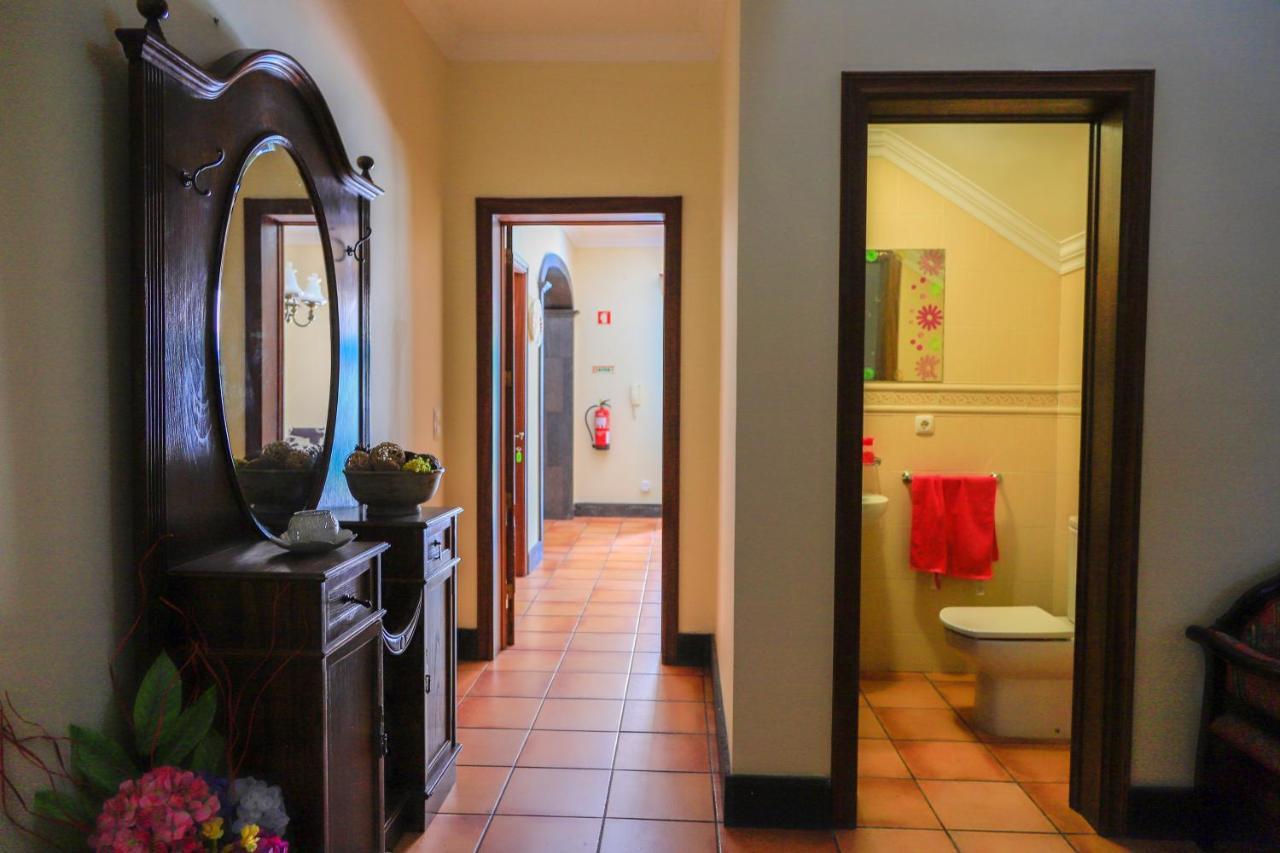 Bella Italia Populo Guest House Понта Делгада Екстериор снимка