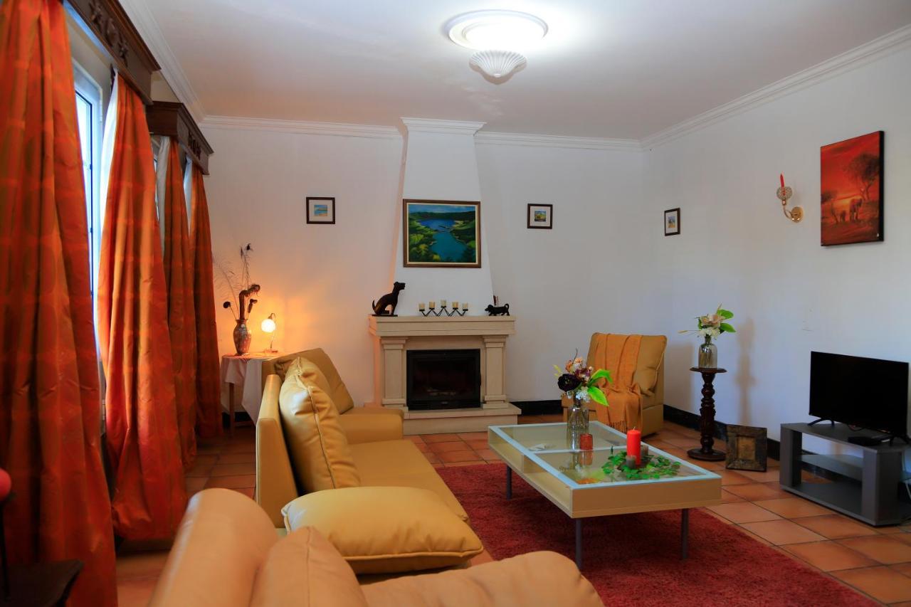 Bella Italia Populo Guest House Понта Делгада Екстериор снимка