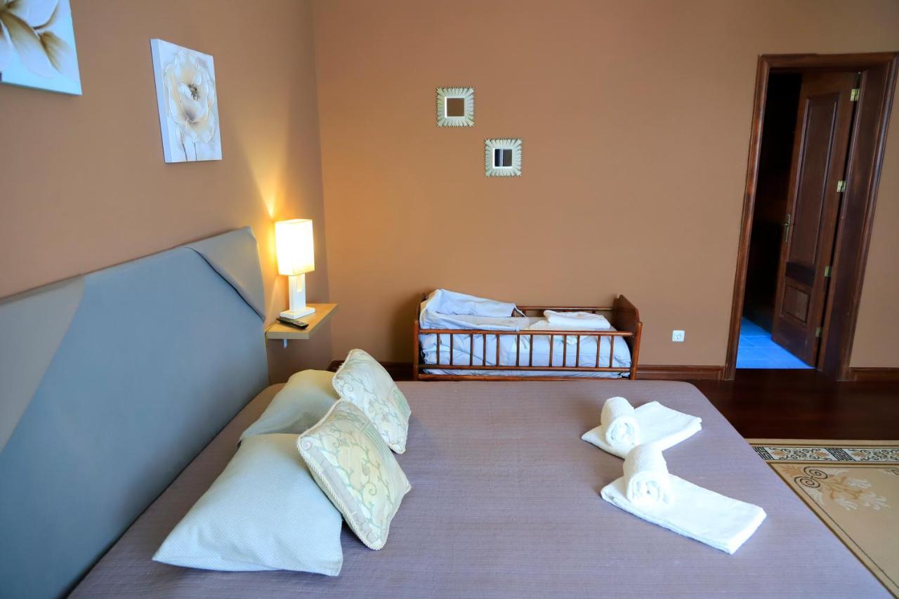 Bella Italia Populo Guest House Понта Делгада Екстериор снимка
