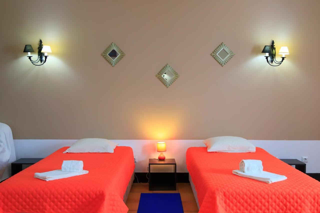 Bella Italia Populo Guest House Понта Делгада Екстериор снимка
