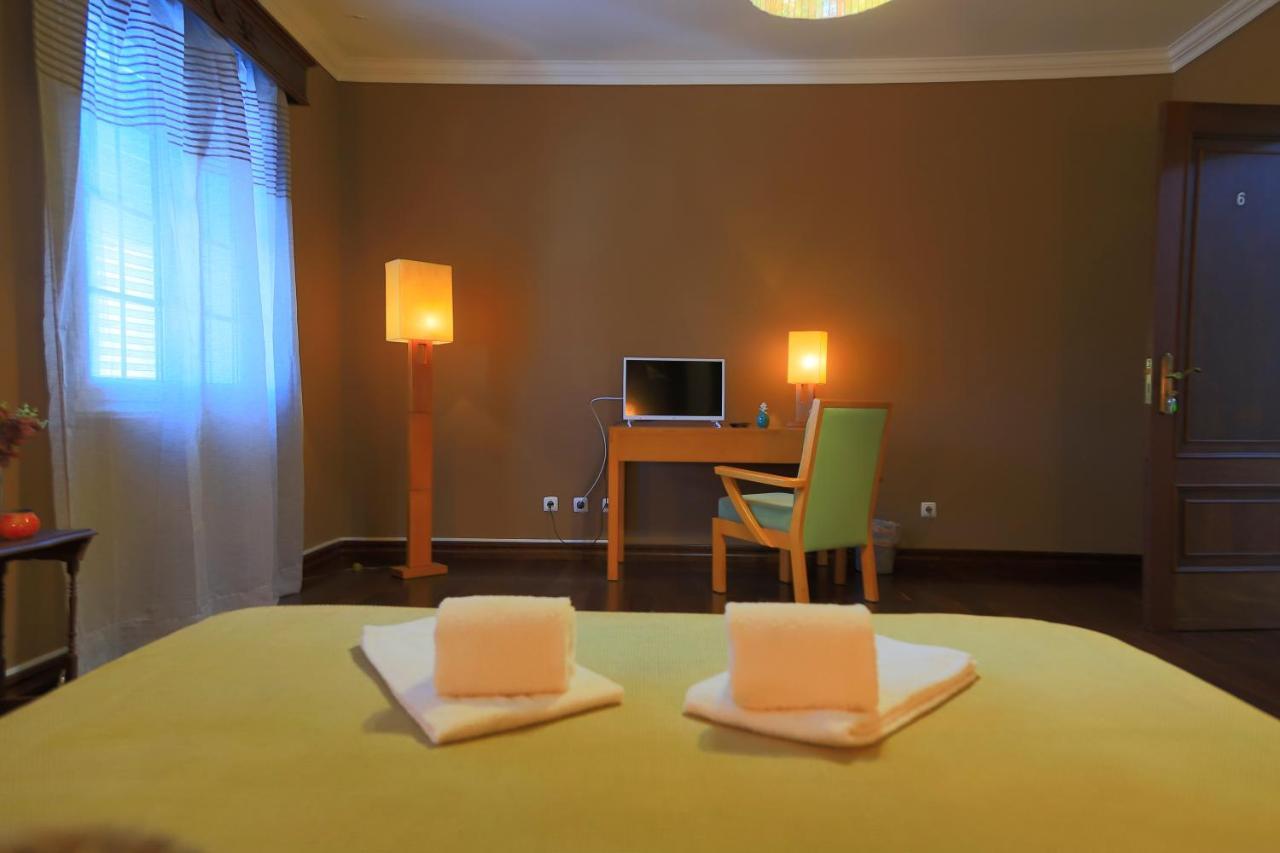 Bella Italia Populo Guest House Понта Делгада Екстериор снимка